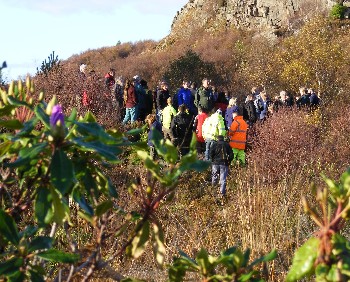 Participants at the SLEF 'Lever and Mulch' day at Kyle on 5 Nov 09